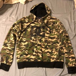 Retro DC camo hoody size medium